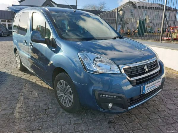 Peugeot Partner Tepee MPV, Diesel, 2018, Blue