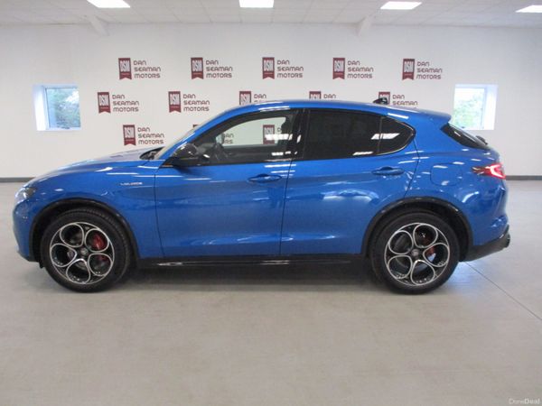 Alfa Romeo Stelvio SUV, Diesel, 2026, Blue
