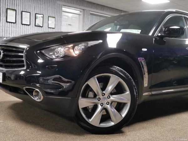 Infiniti FX30 Estate, Diesel, 2013, Black
