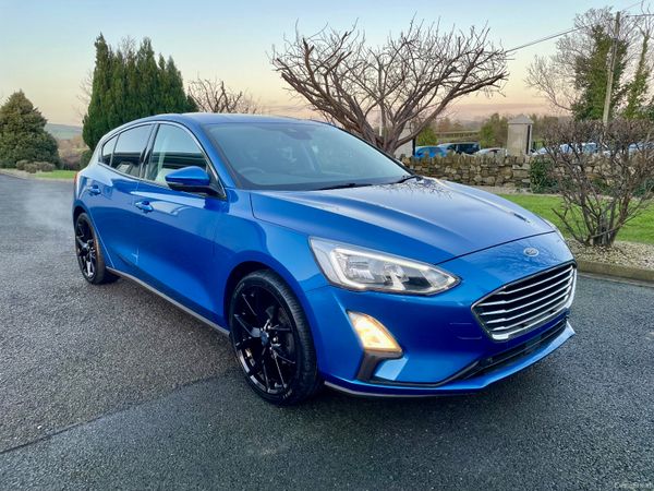 Ford Focus Hatchback, Petrol, 2018, Blue