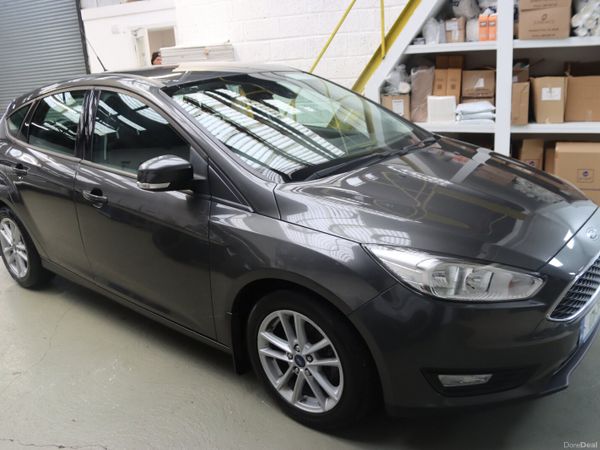 Ford Focus Hatchback, Petrol, 2017, Grey