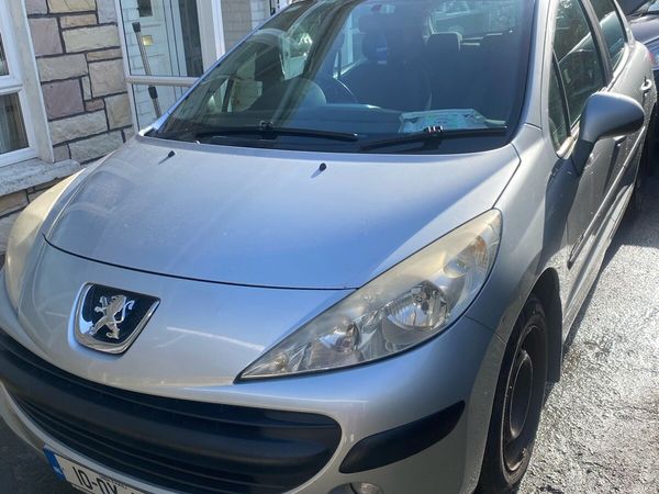 Peugeot 207 Hatchback, Diesel, 2010, Grey