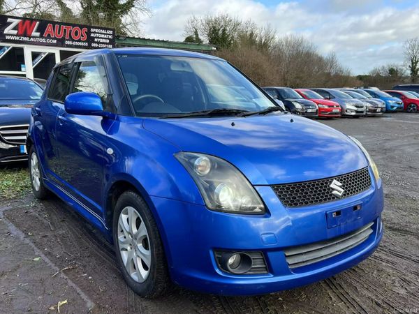 Suzuki Swift Hatchback, Petrol, 2010, Blue