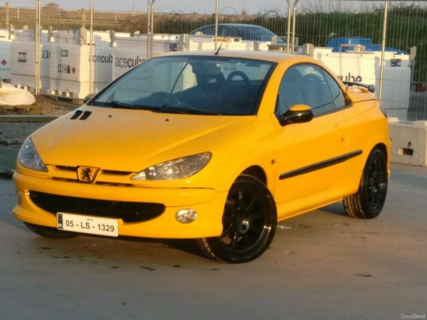 Peugeot 206 Convertible, Petrol, 2005, Yellow