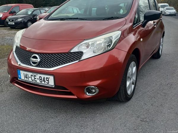 Nissan Note MPV, Diesel, 2014, Red