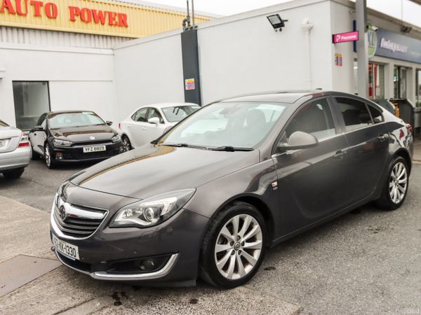 Vauxhall Insignia Hatchback, Diesel, 2016, Grey