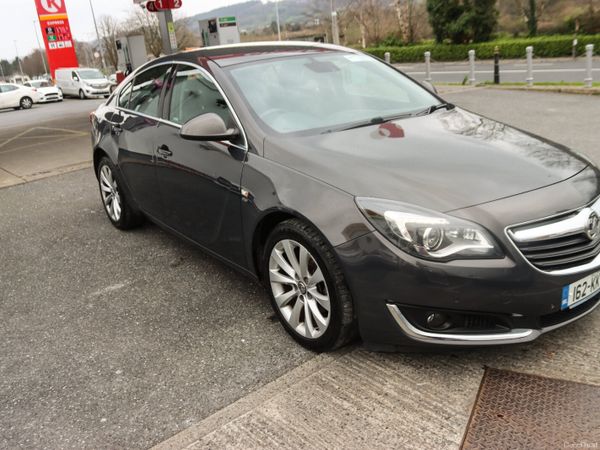 Vauxhall Insignia Hatchback, Diesel, 2016, Grey