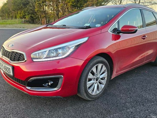 Kia Ceed Estate/Jeep, Diesel, 2016, Red