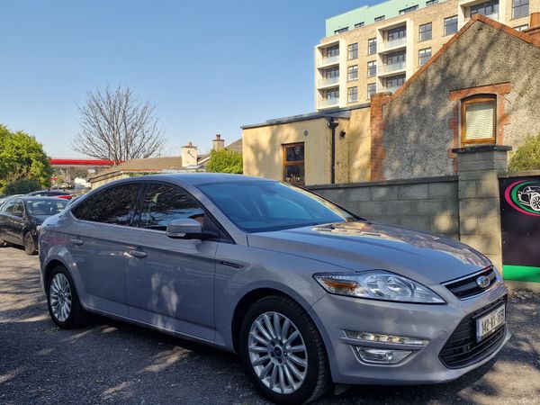 Ford Mondeo Hatchback, Diesel, 2014, Silver