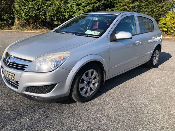 Opel Astra Hatchback, Diesel, 2007, Silver