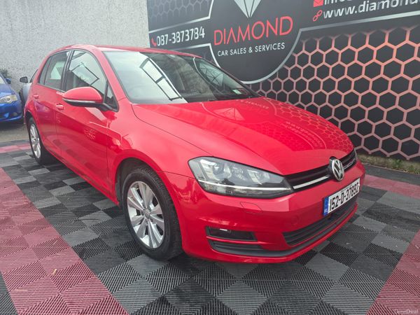 Volkswagen Golf Hatchback, Petrol, 2015, Red