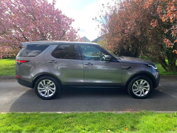 Land Rover Discovery SUV, Diesel, 2019, Grey