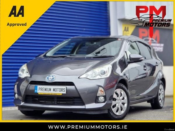 Toyota Aqua Hatchback, Petrol Hybrid, 2014, Grey