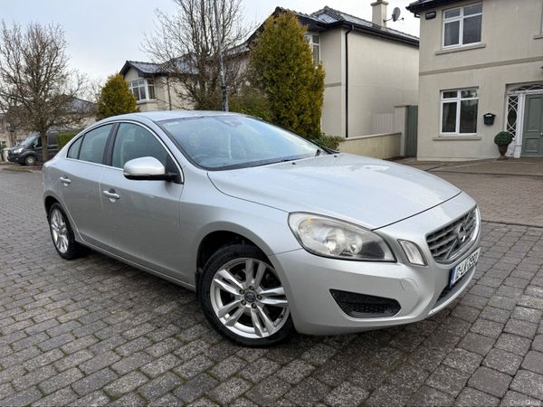 Volvo S60 Saloon, Diesel, 2012, Silver