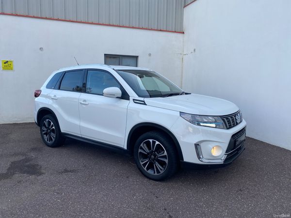 Suzuki Vitara SUV, Petrol, 2023, White
