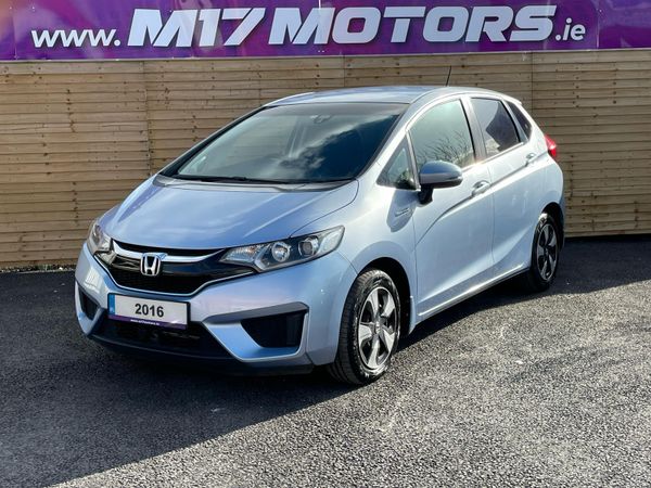 Honda Fit Hatchback, Petrol Hybrid, 2016, Blue