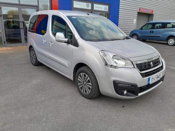 Peugeot Partner MPV, Diesel, 2017, Silver