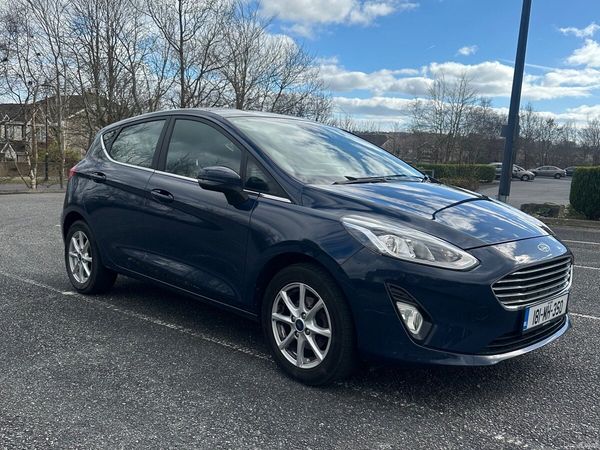 Ford Fiesta Hatchback, Petrol, 2018, Blue