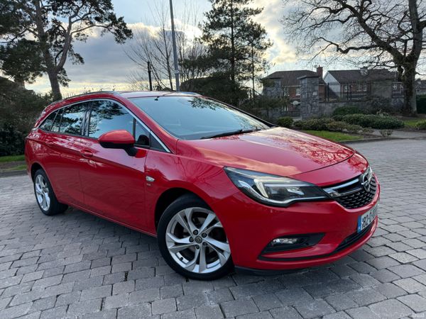 Opel Astra Estate, Diesel, 2018, Red
