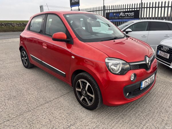 Renault Twingo Hatchback, Petrol, 2017, Red