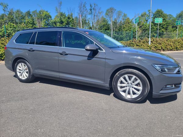 Volkswagen Passat Estate, Diesel, 2017, Grey