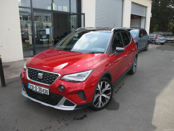 SEAT Arona SUV, Petrol, 2023, Red