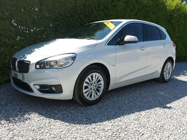 BMW 2-Series Hatchback, Petrol, 2018, White