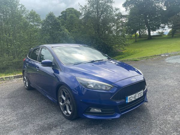 Ford Focus Hatchback, Diesel, 2015, Blue