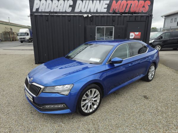 Skoda Superb Saloon, Diesel, 2022, Blue
