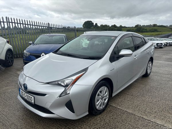 Toyota Prius Hatchback, Petrol Hybrid, 2018, Silver