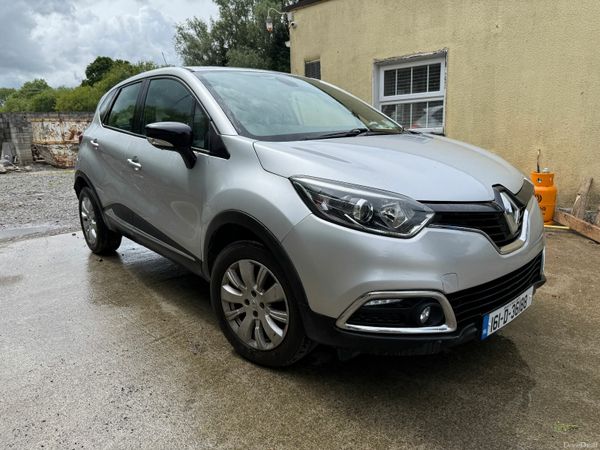 Renault Captur Hatchback, Diesel, 2016, Silver
