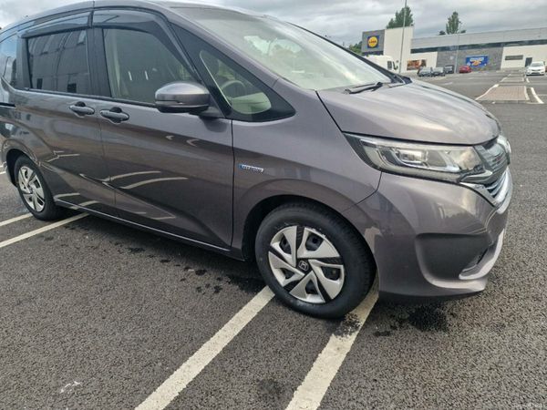 Honda Freed MPV, Petrol, 2017, Grey