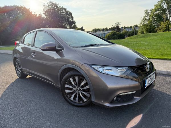Honda Civic Hatchback, Diesel, 2013, Beige