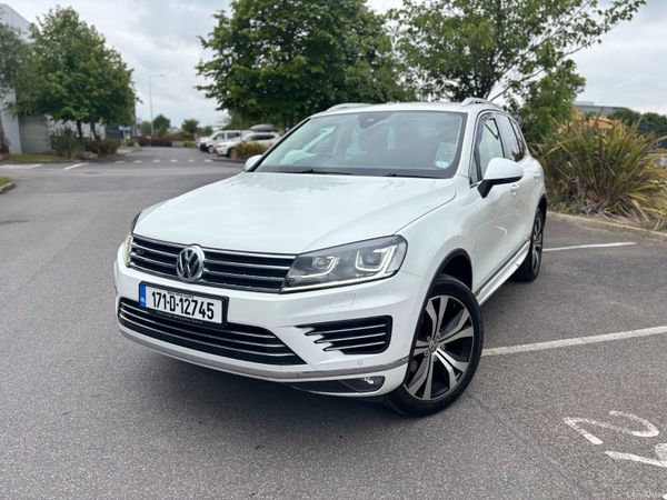 Volkswagen Touareg SUV, Diesel, 2017, White