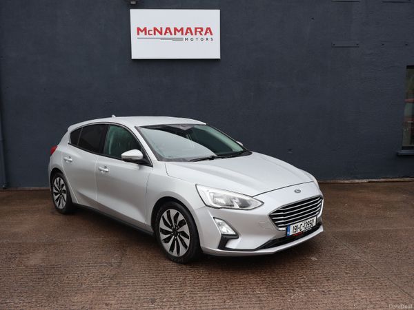 Ford Focus Hatchback, Petrol, 2019, Silver