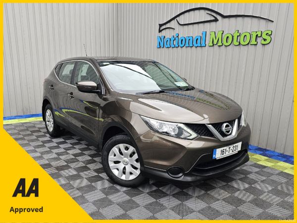 Nissan Qashqai Hatchback, Petrol, 2016, Brown
