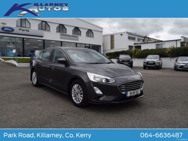 Ford Focus Hatchback, Petrol, 2019, Grey