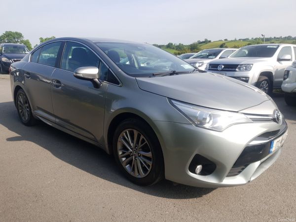 Toyota Avensis Saloon, Diesel, 2017, Grey