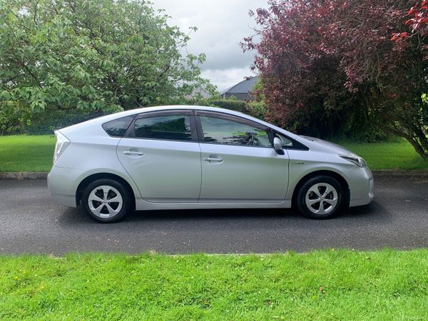 Toyota Prius Hatchback, Petrol Hybrid, 2014, Silver