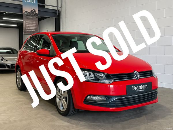 Volkswagen Polo Hatchback, Petrol, 2012, Red