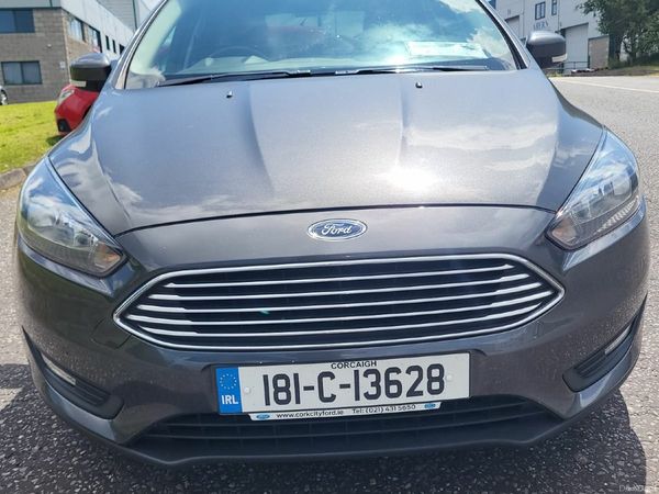 Ford Focus Hatchback, Petrol, 2018, Grey
