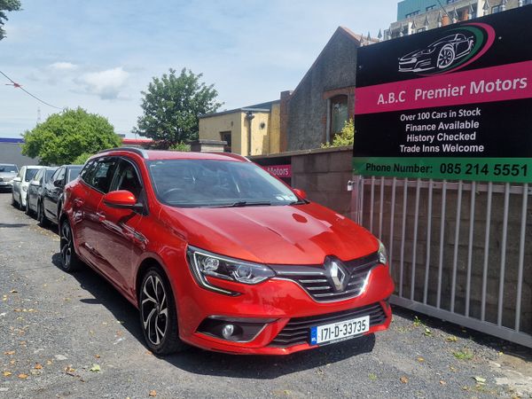 Renault Megane Estate, Diesel, 2017, Red