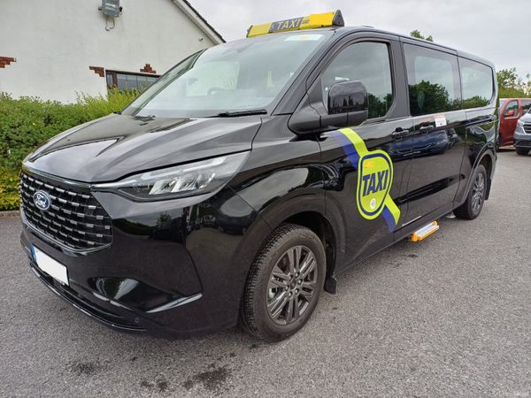 Ford Tourneo Custom SUV, Hybrid, 2026, Grey