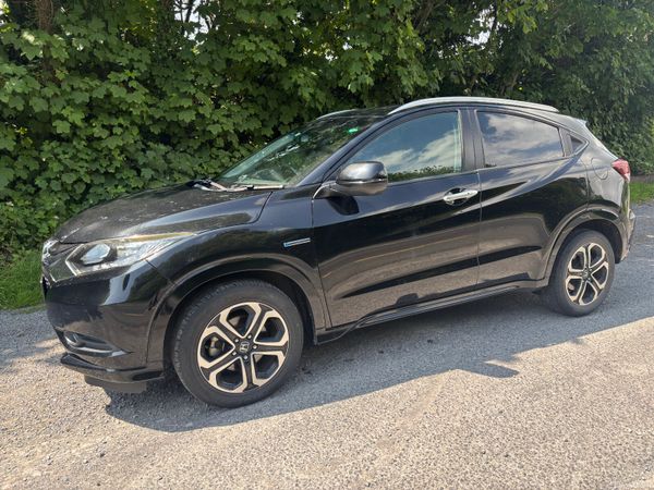 Honda Vezel Hatchback, Petrol Hybrid, 2015, Black