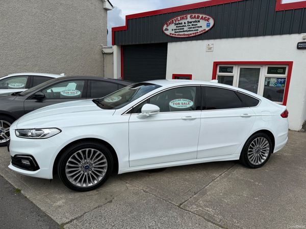 Ford Mondeo Hatchback, Diesel, 2020, White