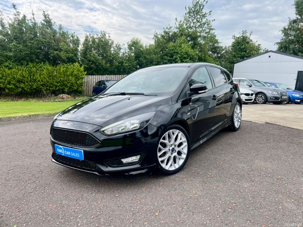 Ford Focus Hatchback, Diesel, 2017, Black