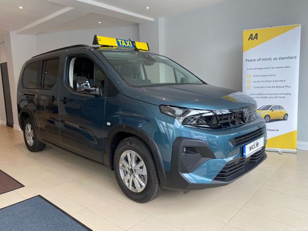 Peugeot Rifter MPV, Diesel, 2026, Blue