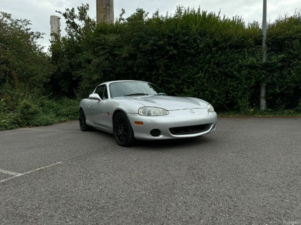 Mazda MX-5 Convertible, Petrol, 2003, Silver