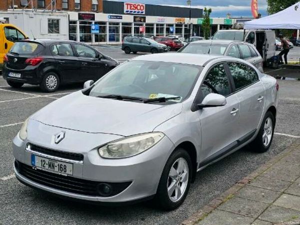 Renault Fluence Saloon, Diesel, 2012, Silver
