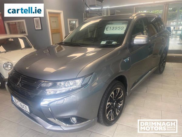 Mitsubishi Outlander SUV, Petrol Plug-in Hybrid, 2016, Grey